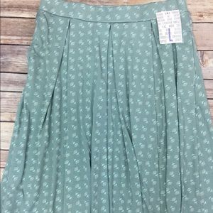 Large Lularoe Madison skirt